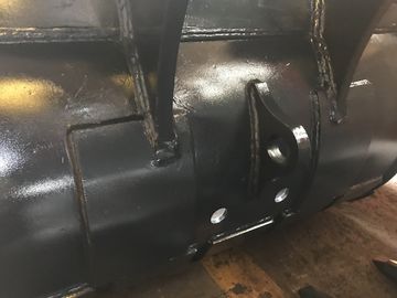 Sterkte Geel / Zwart Graafmachine Graaf Emmer Q355/NM400/Hardox450 Nieuwe zware tanden
